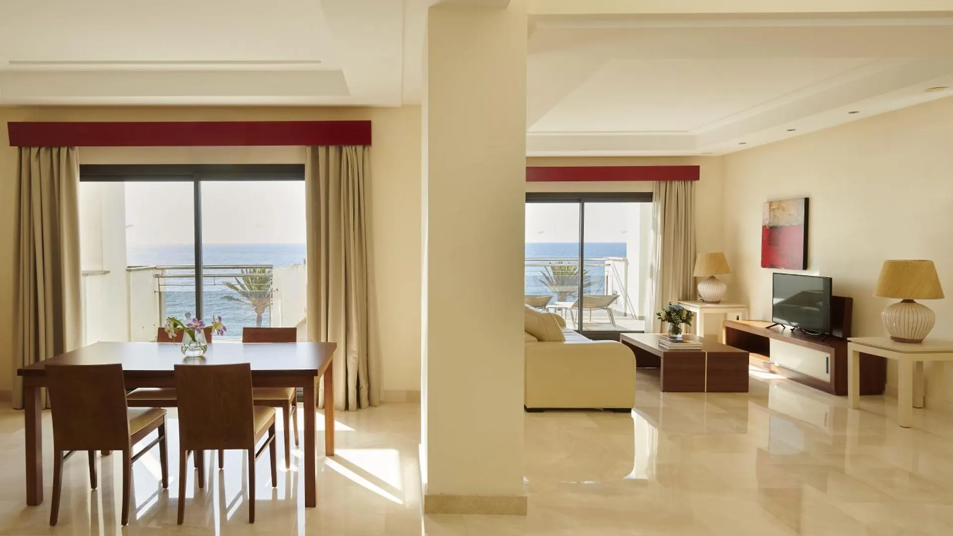 Estepona Hotel & Spa Resort