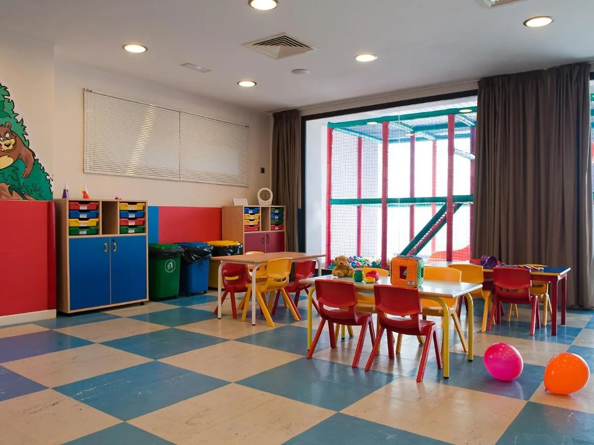 Estepona Hotel & Spa Resort